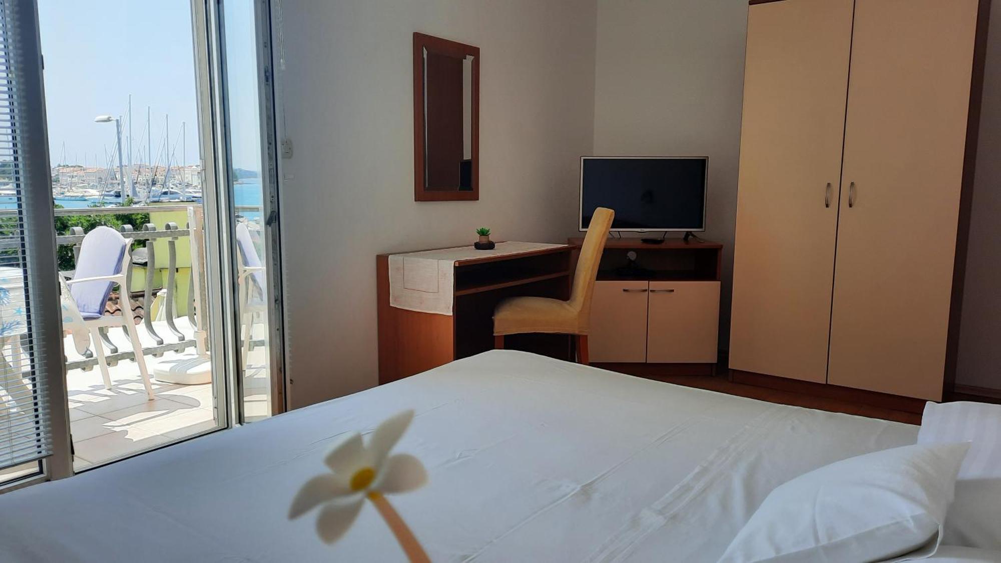 Apartments & Room Marina View Vodice Eksteriør bilde
